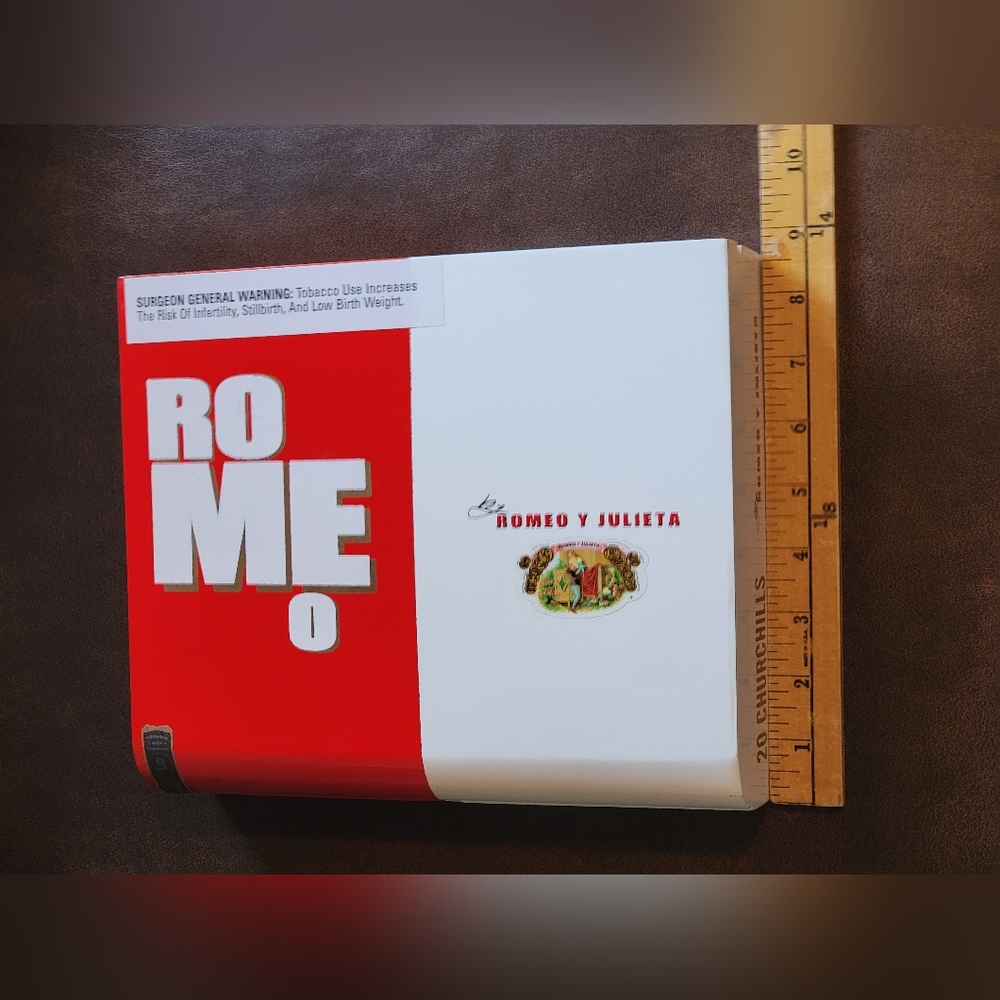 Empty Cigar Box - Picture 5 of 8